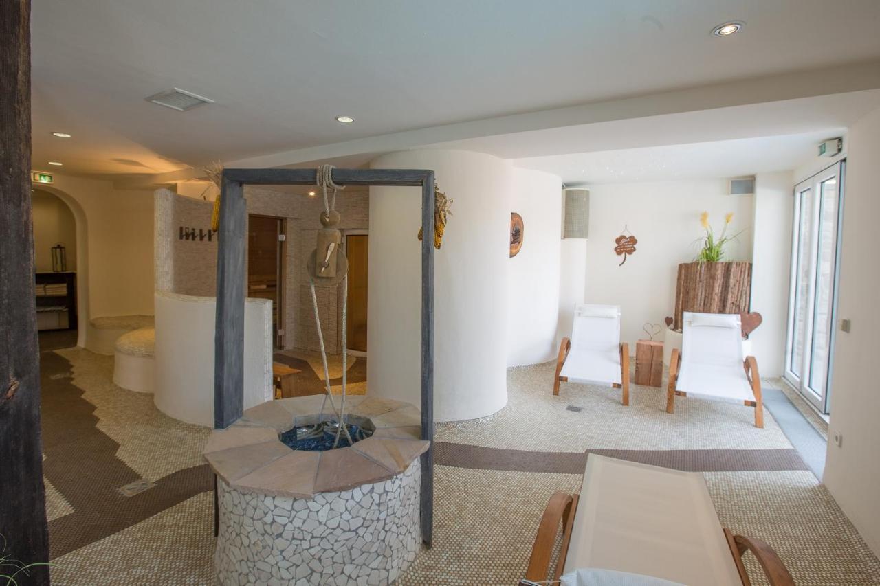 Hotel Zur Pfalz Kandel Ngoại thất bức ảnh