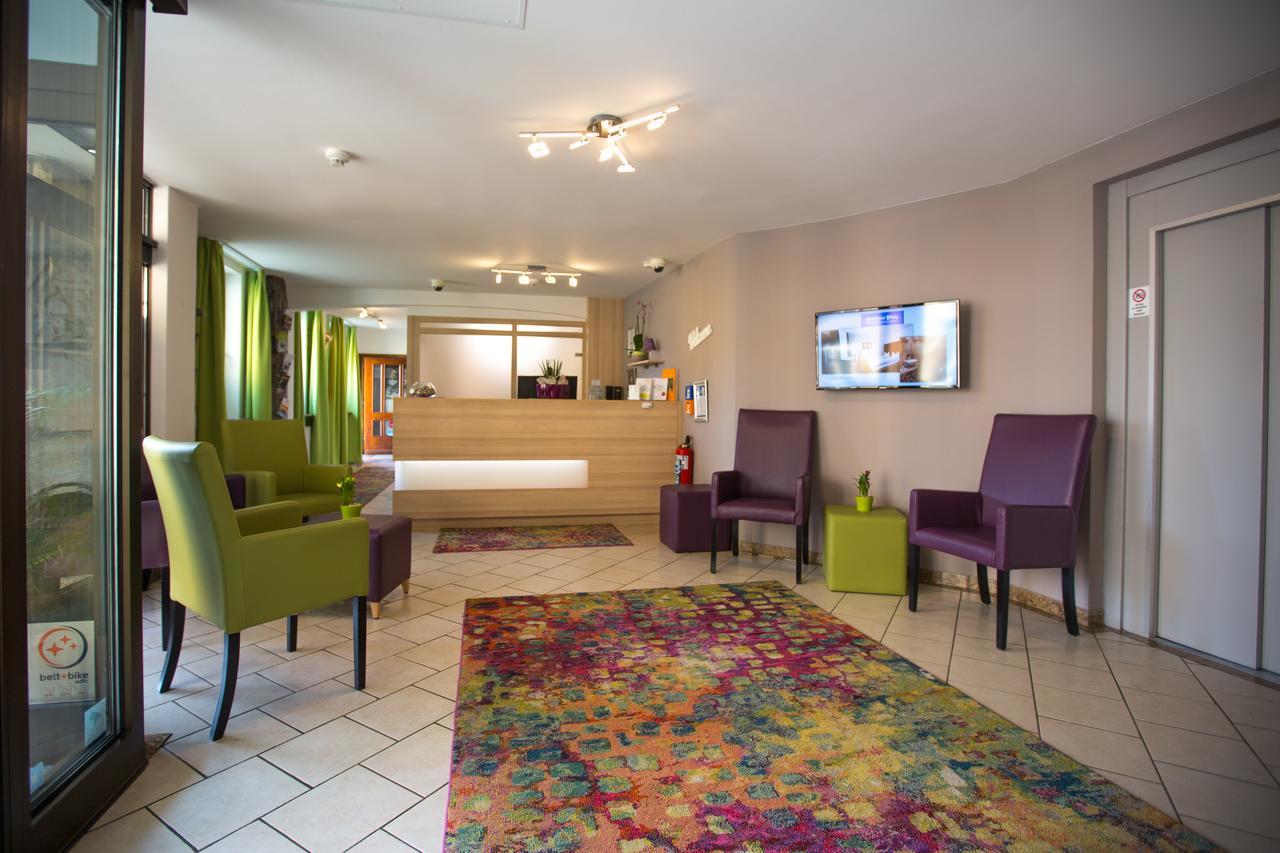 Hotel Zur Pfalz Kandel Ngoại thất bức ảnh